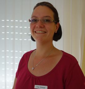 Frau Schaupp, med. Fachangestellte der Praxis Dr. Beate Langosch-Sinz, Eppingen - Kleingartach